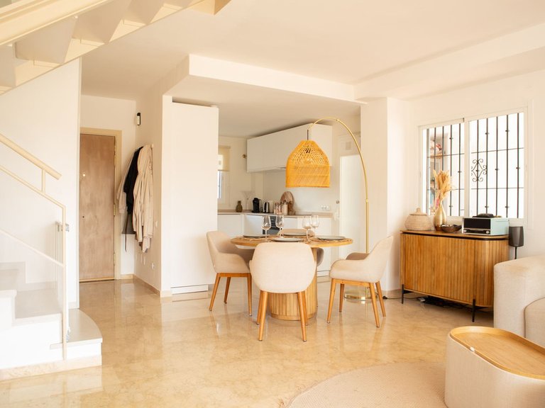 Villa for Sale in Nueva Andalucía, Malaga 7