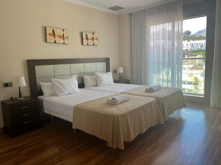 Apartment for Sale in Arroyo De La Miel, Malaga 1