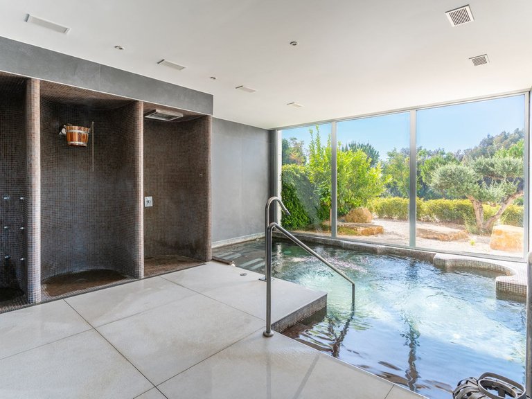 Apartment for Sale in Estepona, Malaga 34