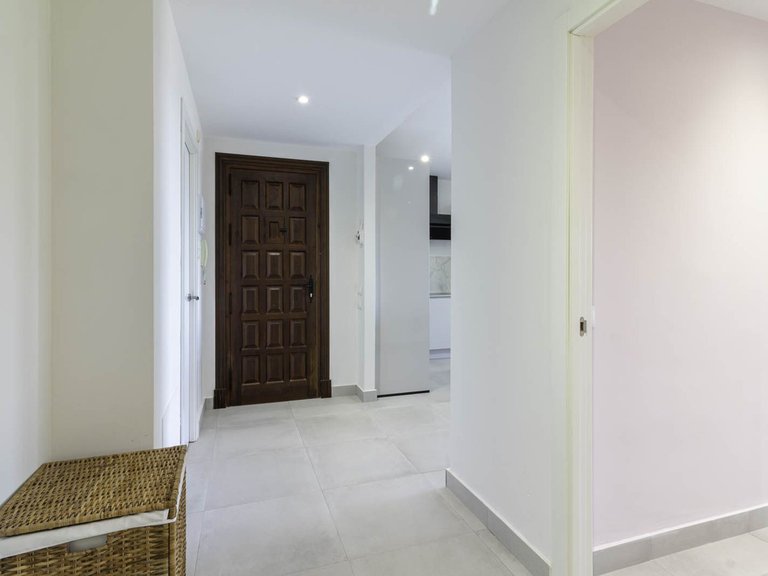 Apartment for Sale in Los Flamingos, Malaga 12