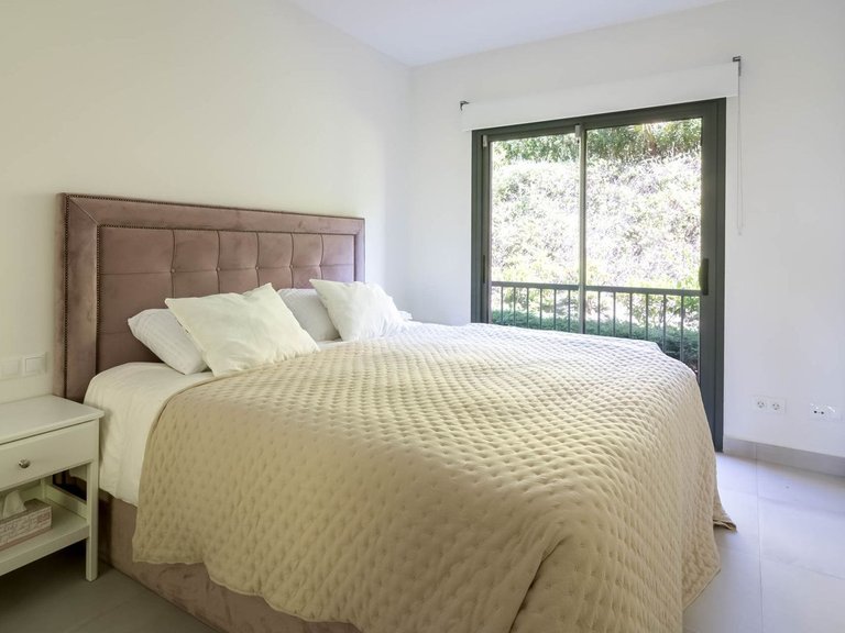 Apartment for Sale in Los Flamingos, Malaga 6