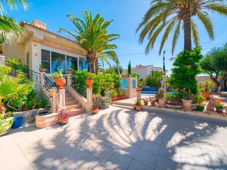 Villa for Sale in Rojales, Alicante 27
