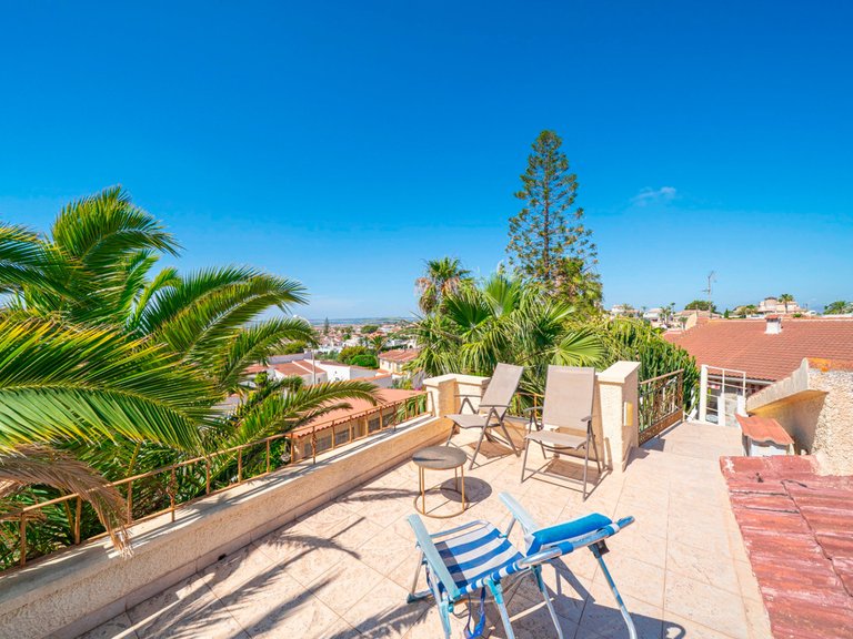 Villa for Sale in Rojales, Alicante 31
