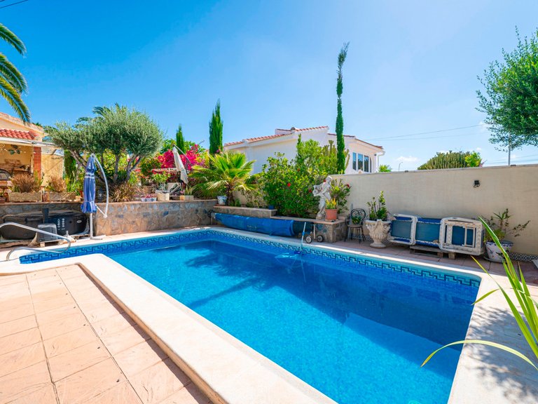 Villa for Sale in Rojales, Alicante 9