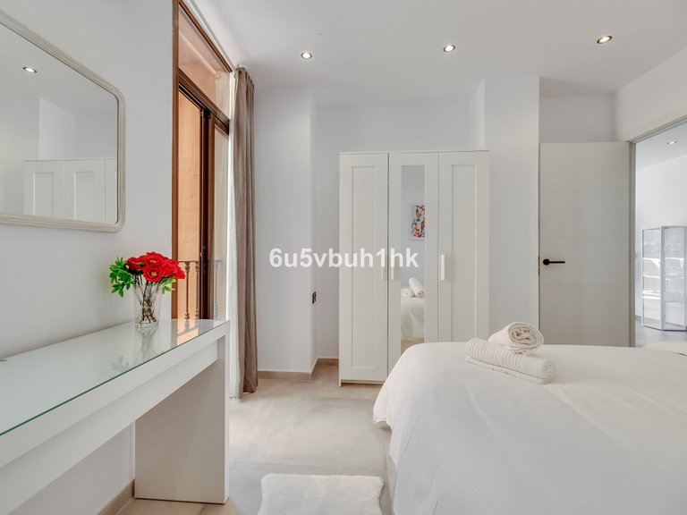 Apartment for Sale in Estepona, Malaga 8