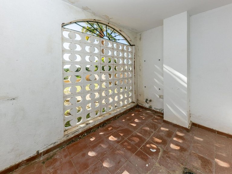 Villa for Sale in La Duquesa, Malaga 42
