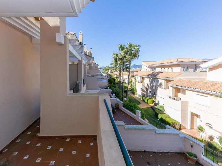 Villa for Sale in La Duquesa, Malaga 58