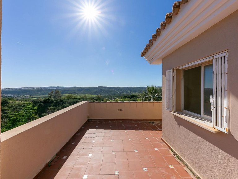 Villa for Sale in La Duquesa, Malaga 64