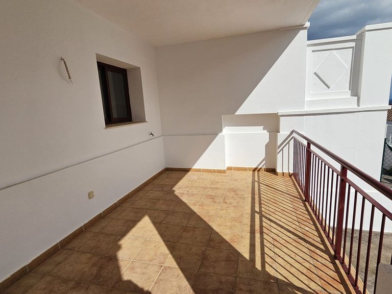 Villa for Sale in Doña Julia, Malaga 6