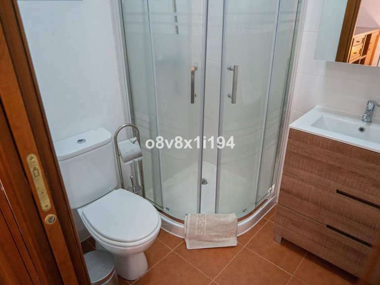 Villa for Sale in Alhaurín De La Torre, Malaga 36