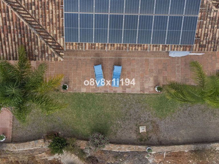 Villa for Sale in Alhaurín De La Torre, Malaga 39