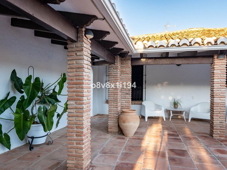 Villa for Sale in Alhaurín De La Torre, Malaga 48