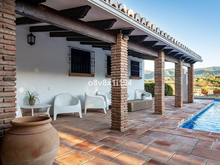 Villa for Sale in Alhaurín De La Torre, Malaga 49