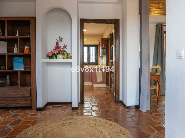 Villa for Sale in Alhaurín De La Torre, Malaga 9