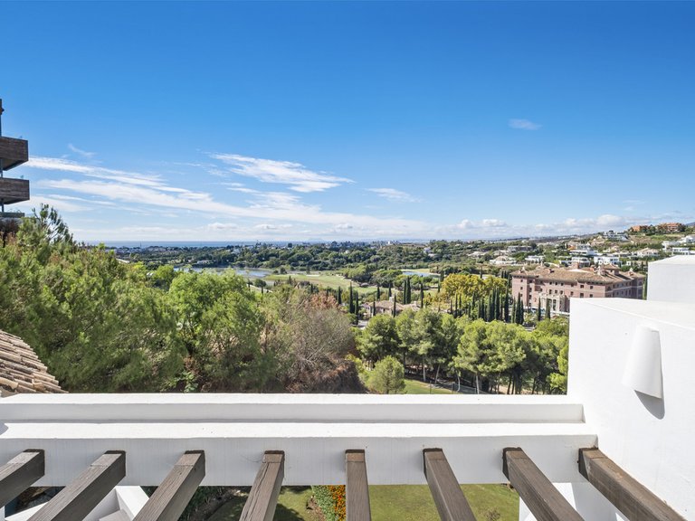 Penthouse for Sale in Costa del Sol Los Flamingos, Malaga 13