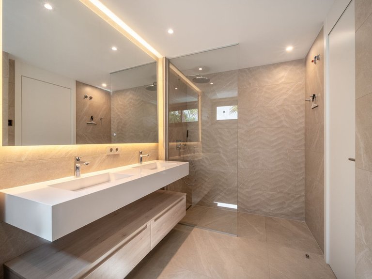 Apartment for Sale in Marbella, Malaga 22