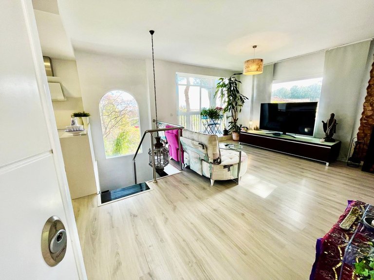 Villa for Sale in Benalmadena Costa, Malaga 10