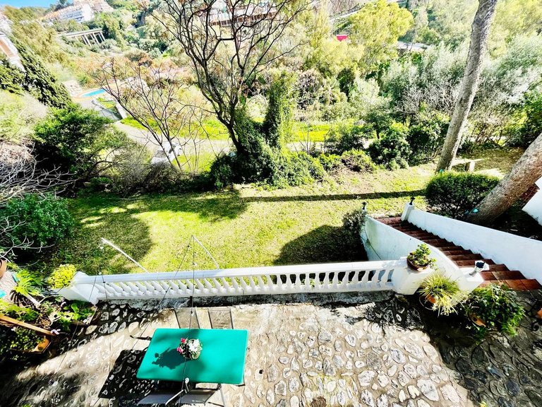 Villa for Sale in Benalmadena Costa, Malaga 4