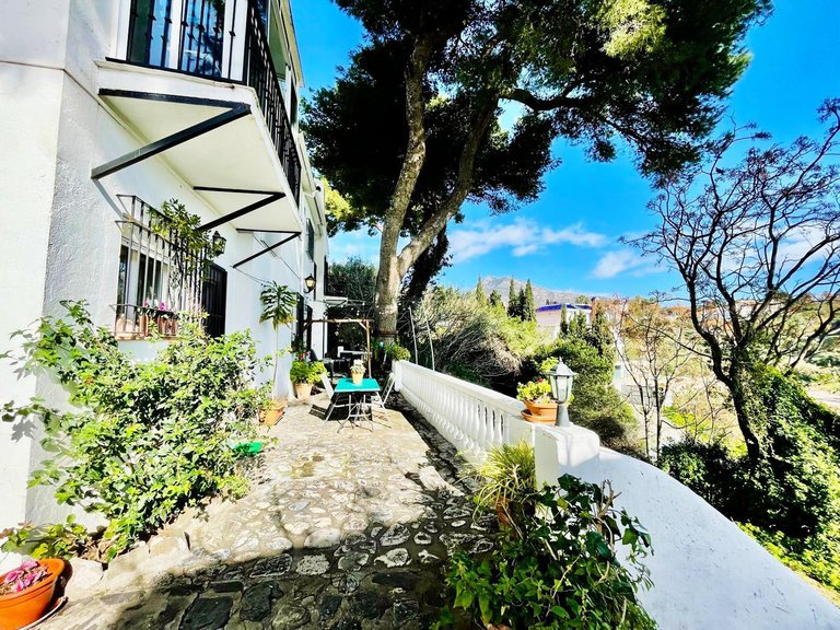 Villa for Sale in Benalmadena Costa, Malaga 5