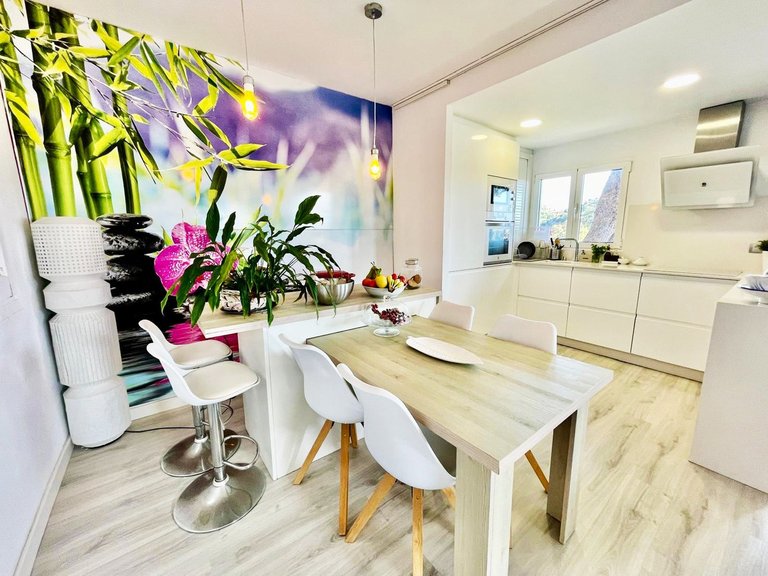 Villa for Sale in Benalmadena Costa, Malaga 9