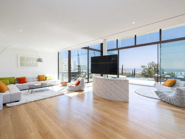 Villa for Sale in Costa del Sol Fuengirola, Malaga 5