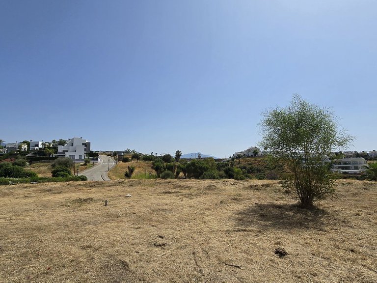 Plot for Sale in Estepona, Malaga 3