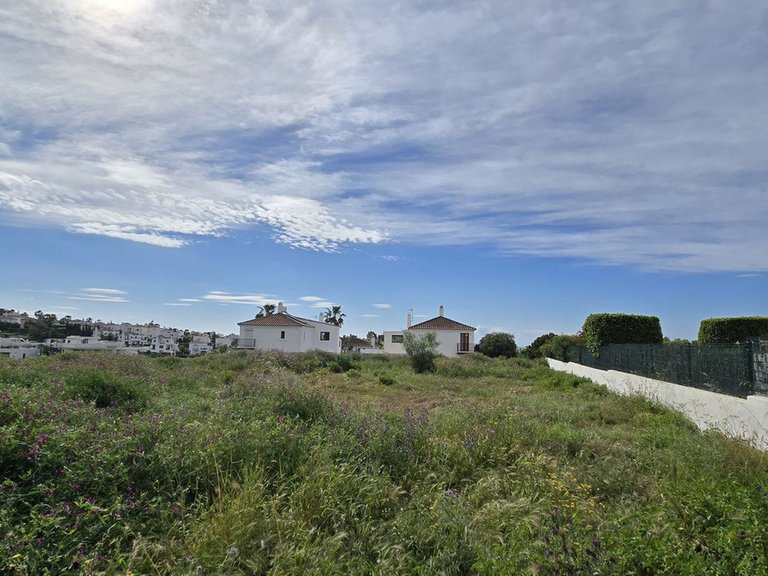 Plot for Sale in Estepona, Malaga 4