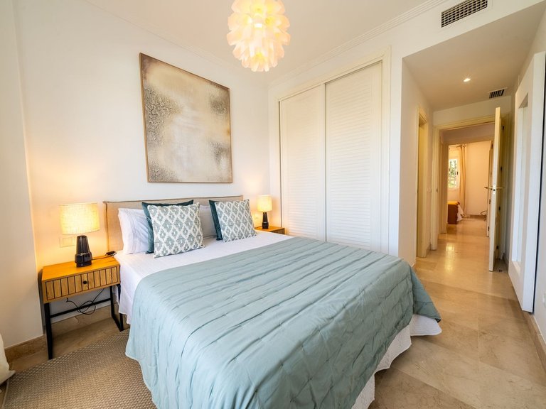 Apartment for Sale in Calanova Golf, Malaga 14