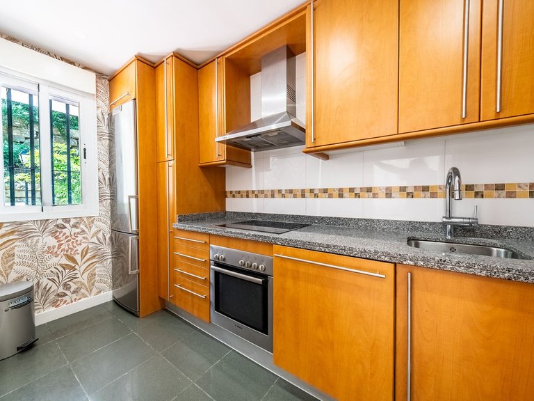 Apartment for Sale in Calanova Golf, Malaga 15