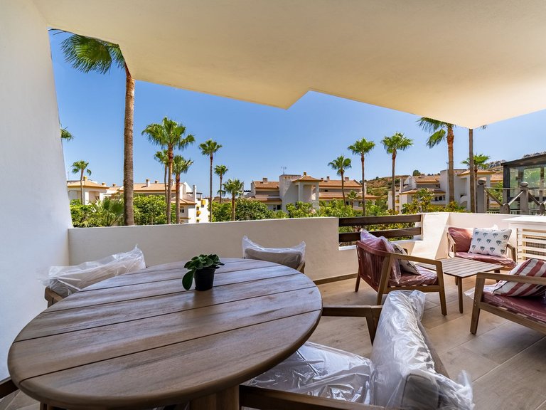 Apartment for Sale in Calanova Golf, Malaga 20
