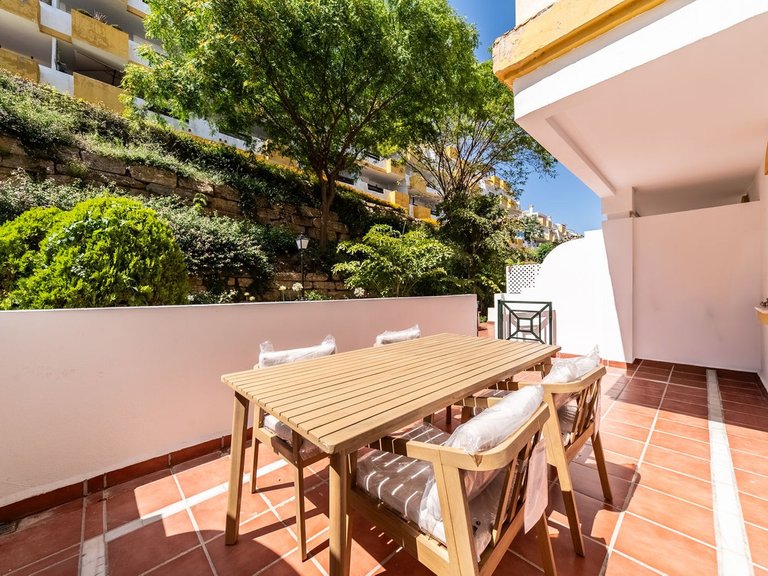 Apartment for Sale in Calanova Golf, Malaga 21