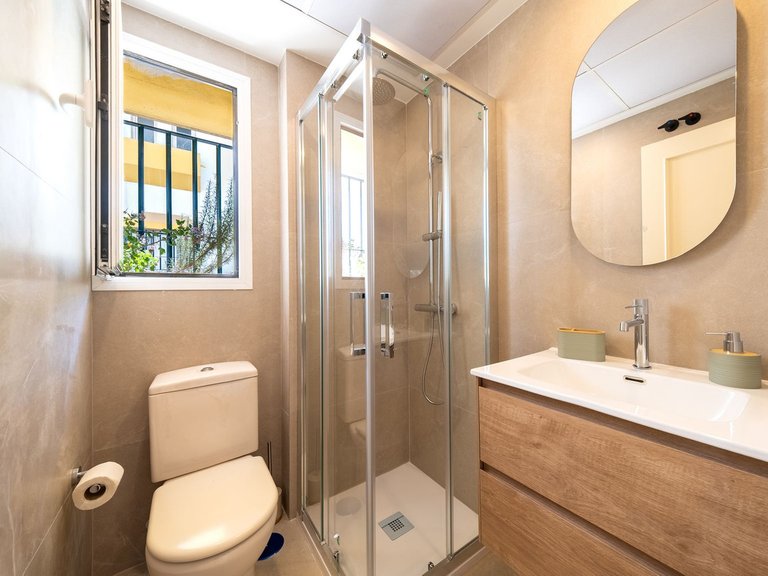 Apartment for Sale in Calanova Golf, Malaga 8