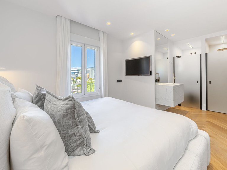 Apartment for Sale in Puerto Banús, Malaga 26