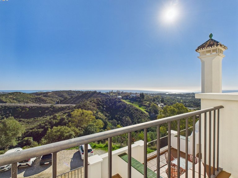 Apartment for Sale in Estepona, Malaga 15