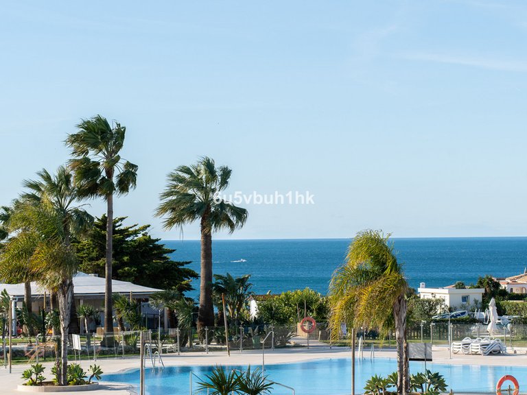 Apartment for Sale in El Chaparral, Malaga 3