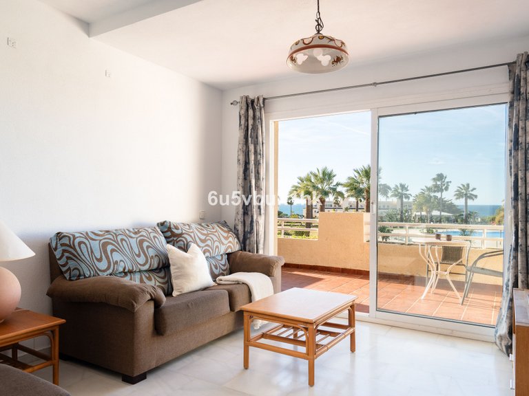 Apartment for Sale in El Chaparral, Malaga 5