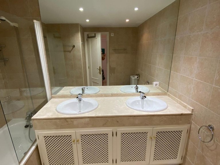 Apartment for Sale in Estepona, Malaga 34