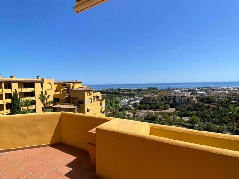 Apartment for Sale in Estepona, Malaga 6