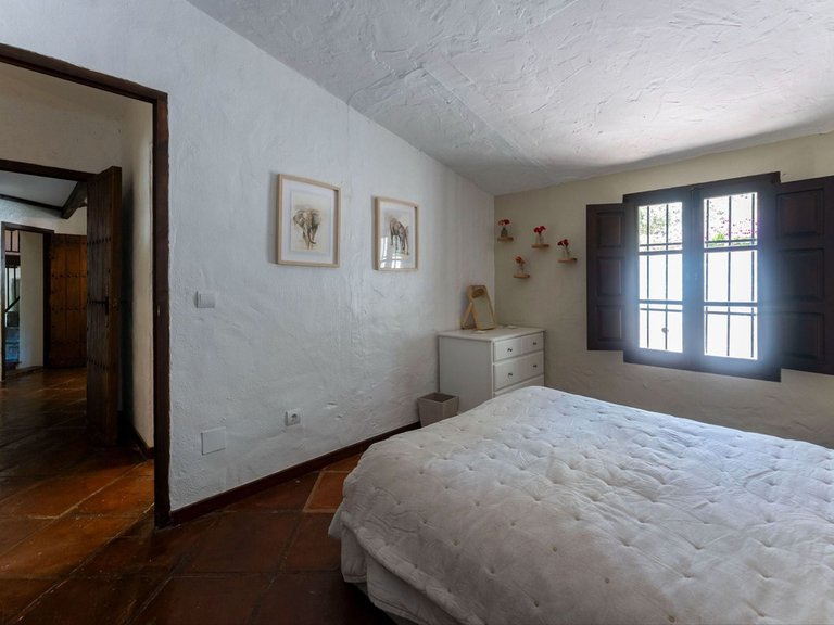 Villa for Sale in Alhaurín El Grande, Malaga 22