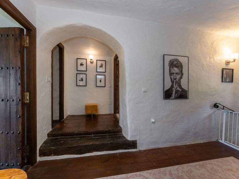 Villa for Sale in Alhaurín El Grande, Malaga 31