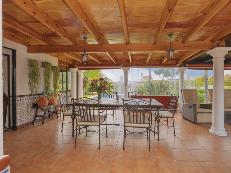 Villa for Sale in Las Chapas, Malaga 3