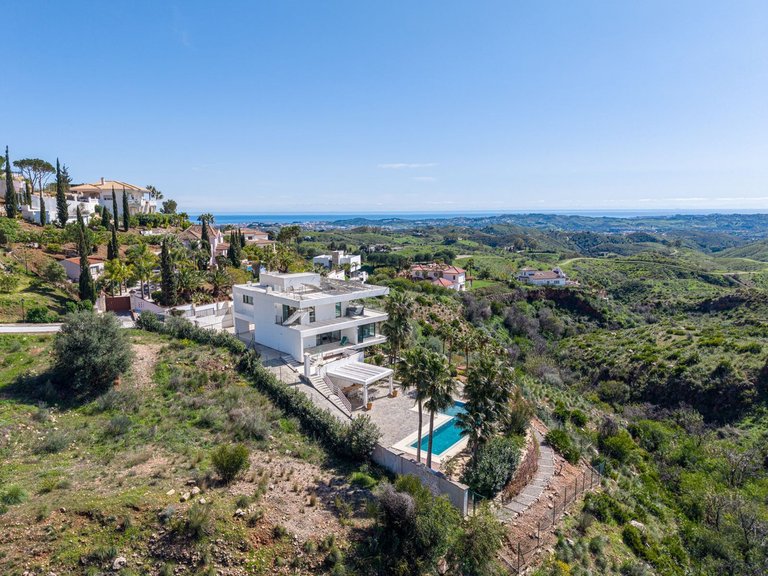 Villa for Sale in Mijas, Malaga 1
