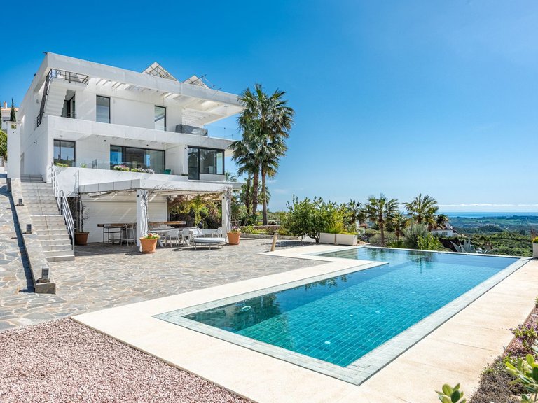 Villa for Sale in Mijas, Malaga 2