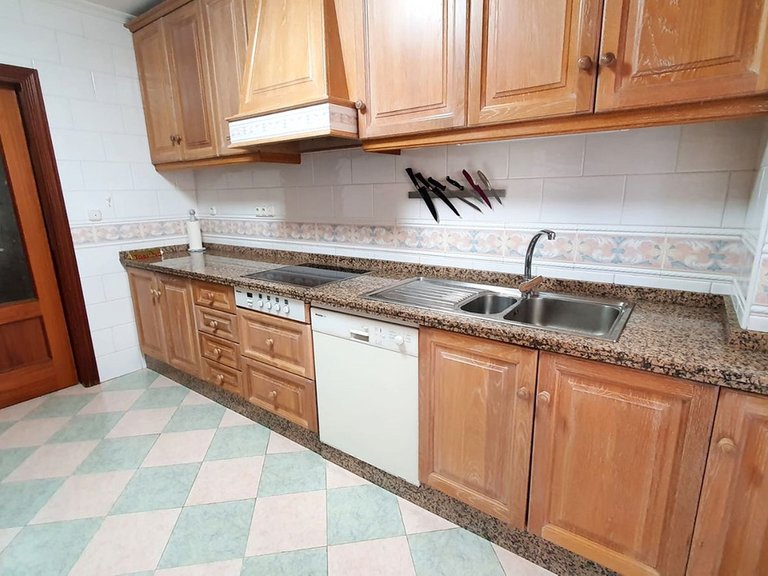 Apartment for Sale in Fuengirola, Malaga 12
