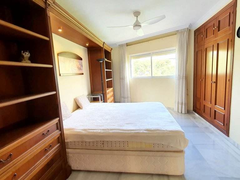 Apartment for Sale in Fuengirola, Malaga 16