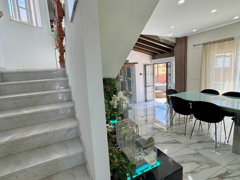 Villa for Sale in Alhaurín De La Torre, Malaga 18
