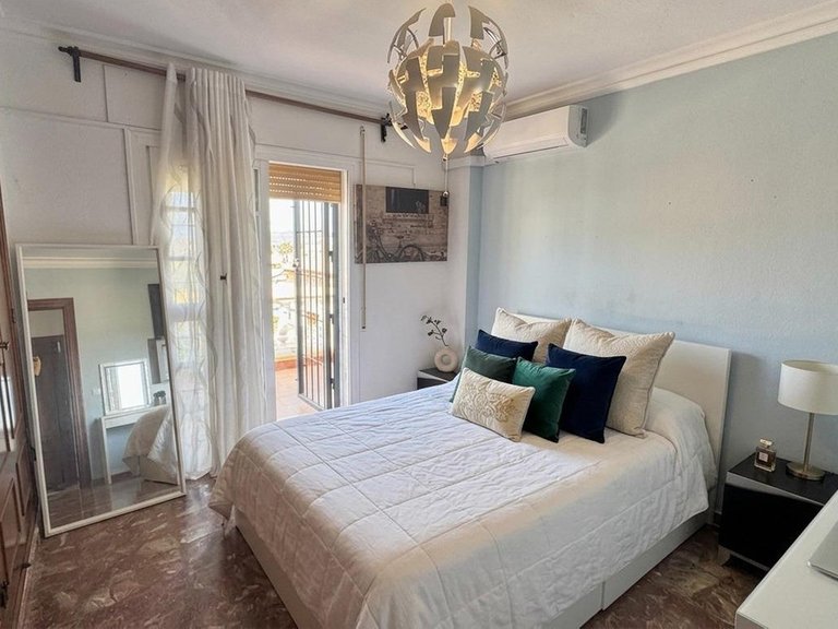 Villa for Sale in Alhaurín De La Torre, Malaga 24