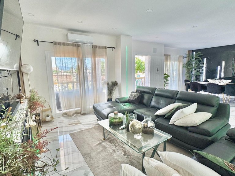 Villa for Sale in Alhaurín De La Torre, Malaga 8