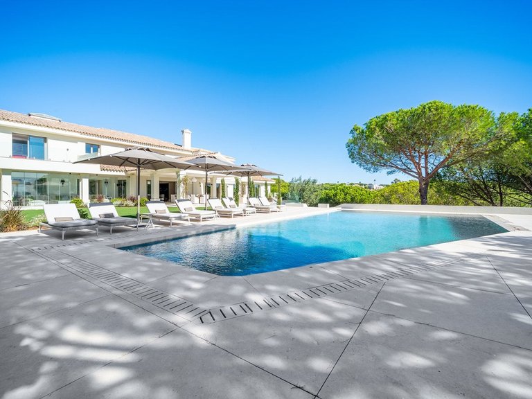 Villa for Sale in Sotogrande, Cadiz 13
