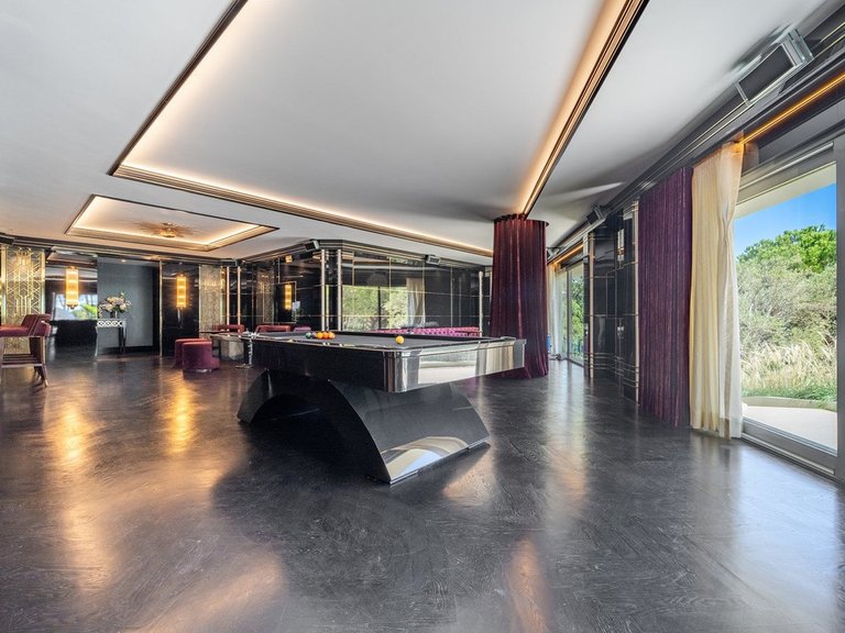 Villa for Sale in Sotogrande, Cadiz 32